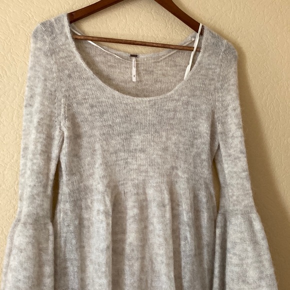 FP Juliet Alpaca-Merino blend knee length sweater dress & bell sleeves - Picture 10 of 16